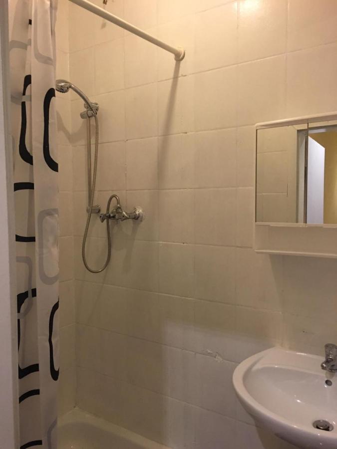 Zimmer Im Dachgeschoss Kaiserslautern Extérieur photo